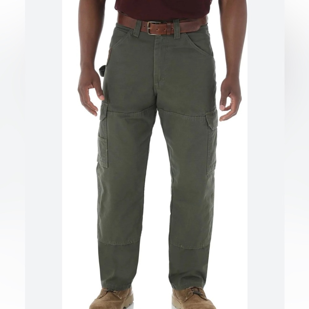 NEW WRANGLER RIGGS WORKWEAR RANGER RELAXED FIT PANTS SIZE: 40x32
